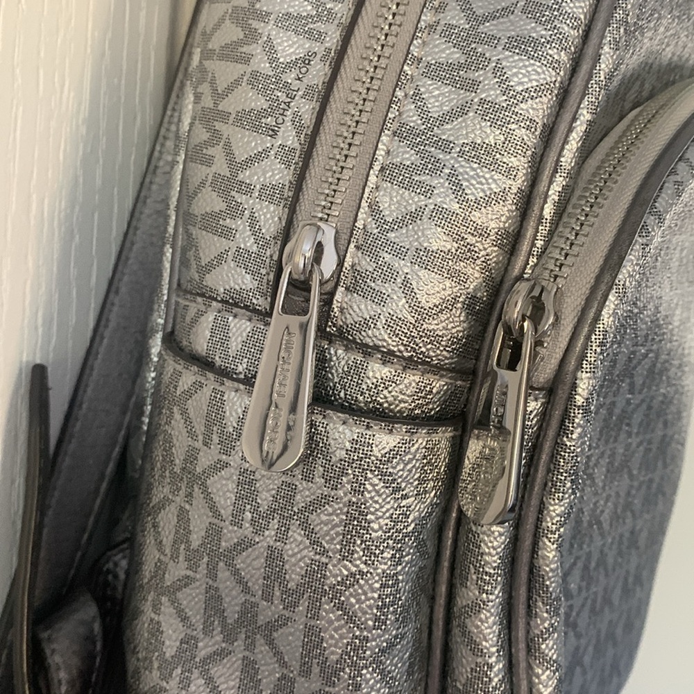 Michael Kors Silver shimmer Monogram Backpack shiny zipper leather compartments - Picture 14 of 16